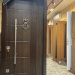 باب تركى ماركة ديمونت بنى خشبي جايات بالطول سنتر لوك كالى 5 كالون مقاس 1 م