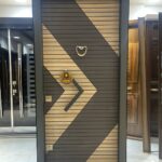 باب تركى ماركة ديمونت لامينوكس سهم جراى ف فانيليا سنتر لوك كالى 5 كالون مقاس 1 م
