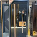 باب تركى ماركة REAL هاى جلوس T22 خشب بارز - عدد 3 كالون كالى مقاس 1 م  مزود بعتبة أستنلس New Edition