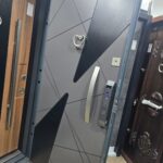 باب تركى ماركة ديمونت ( سمارت لوك - Smart Lock ) جراى عشوائى ف أسمر Mobile App مقاس 1 م - New Edition