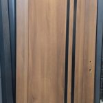 باب غرفة تركى مستورد حلق أكريليك - بنى 2 شريط أسمر تصميم أوكرانى متميز أورجينال pvc مزود بمسامير تجميع بختم صناعة تركية